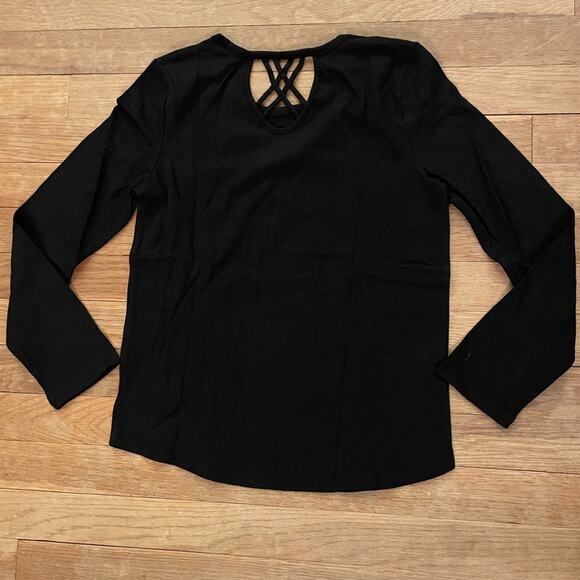 NWOT Old Navy Kids ForeverSoft Criss-Cross T Black Shirt Size Large 
B9 - Picture 4 of 4